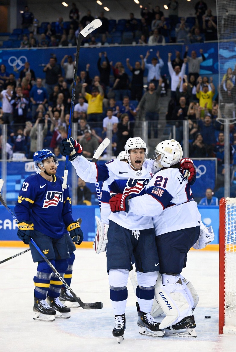 USA vs Sweden Ice Hockey